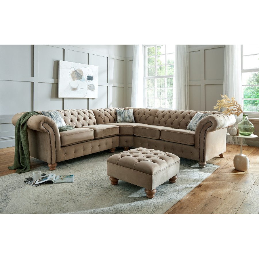 Winchester Chesterfield Corner